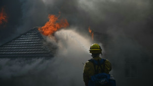 Stromausf&auml;lle und zerst&ouml;rte H&auml;user: Waldbr&auml;nde in Kalifornien breiten sich aus