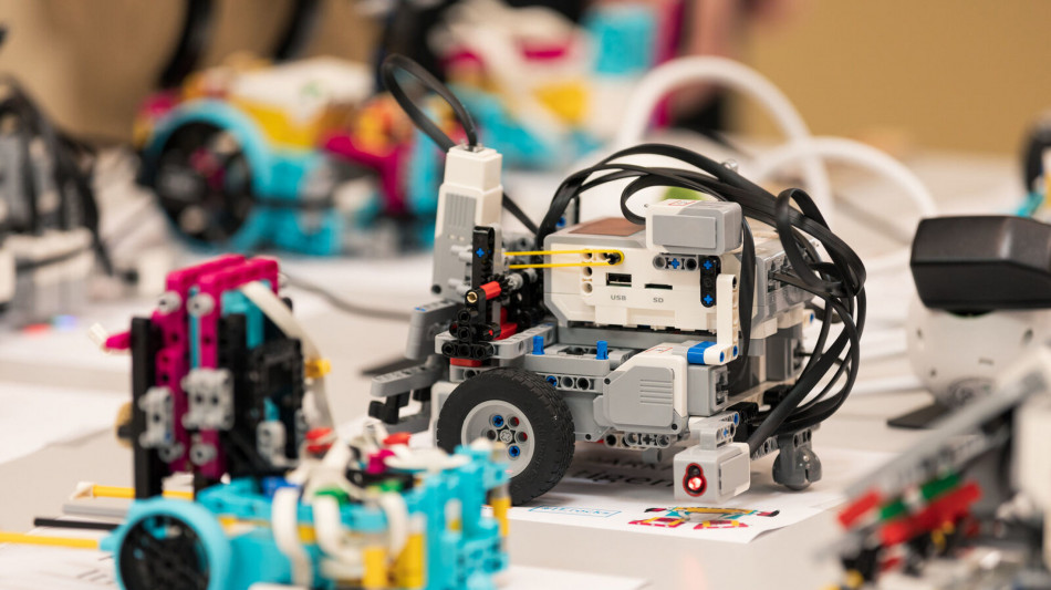 Robotica, due squadre genovesi rappresentano l'Italia alla World Robot Olympiad