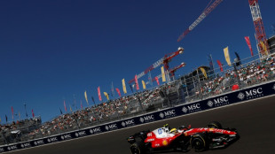 Un coche de F2 se estrella e incendia en el nuevo circuito de Madrid