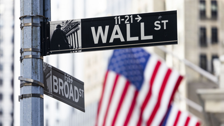 Wall Street apre contrastata, Dj -0,25%, Nasdaq +0,11%
