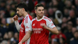 Gyokeres lifts Arsenal nine clear as Man Utd pile pressure on Frank