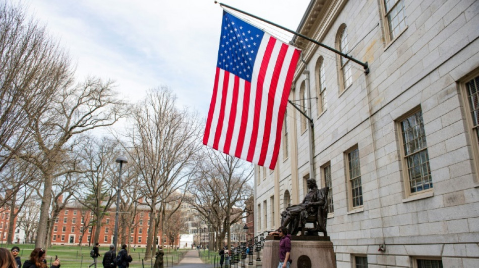 Trump redobla amenzas a Harvard que se niega a plegarse a sus exigencias
