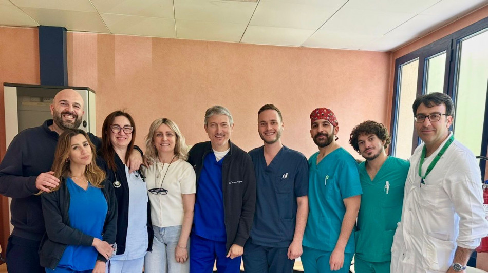 A Napoli tumore al seno e metastasi al fegato trattati in un unico intervento