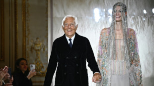 Giorgio Armani, convaleciente, ausente en los desfiles de moda masculina en Milán