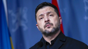 Zelensky, 'dai compassionevoli russi tre ondate di missili balistici su Kiev'
