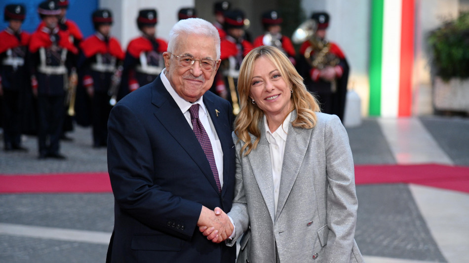 Abu Mazen lascia Palazzo Chigi, mezz'ora di incontro con Meloni