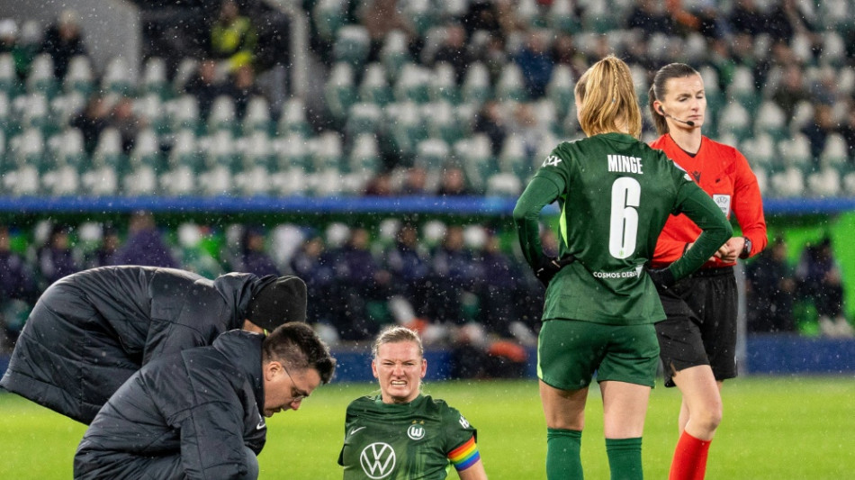 Sorgen um Popp: Wolfsburg schl&auml;gt ManUnited mit Oranje-Power