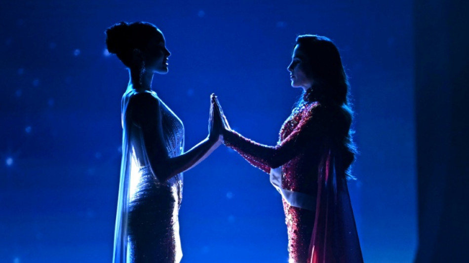 Miss Universo cierra sus oficinas en M&eacute;xico por "ataques pol&iacute;ticos"