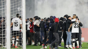 "Superclássico" do futebol chileno é suspenso após morte de dois torcedores na Libertadores