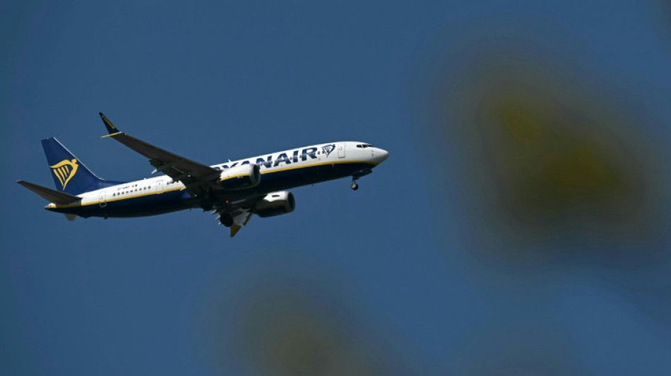 Geb&uuml;hr f&uuml;r Familiensitzplatz: Britische Aufsicht pr&uuml;ft Ryanair-Buchungsvorschrift