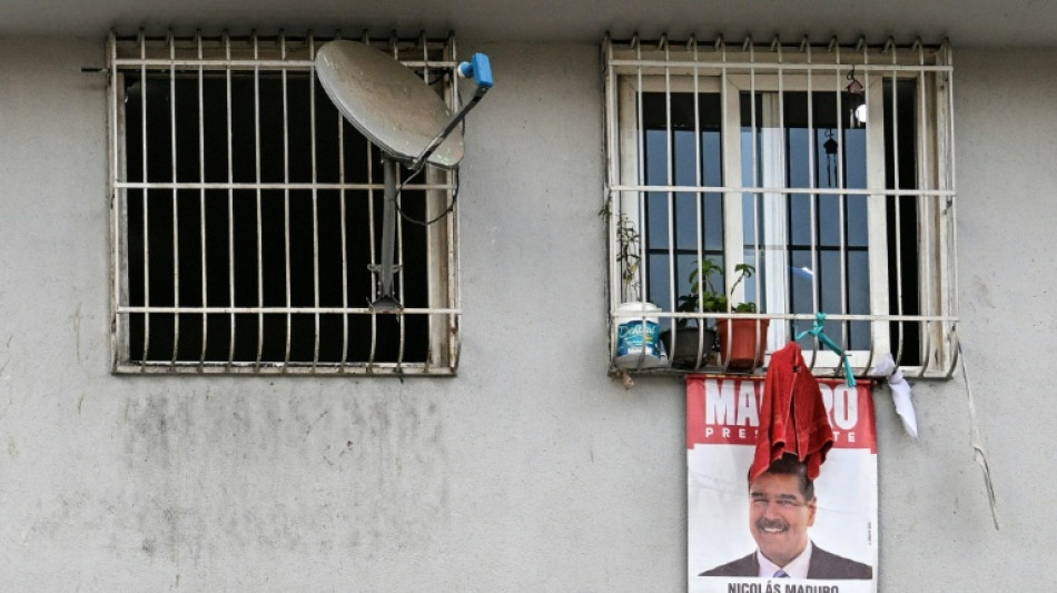 Durante ato com militares, Trump gaba-se de arma 'desorientadora' usada em Caracas