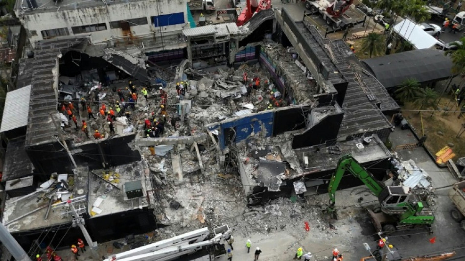 Dueños de discoteca dominicana colapsada, en libertad bajo fianza de cara a su juicio