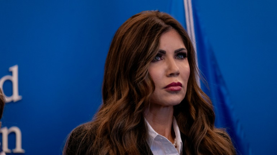 EUA diz que 'mais de um milhão' de migrantes deixaram o país por conta própria