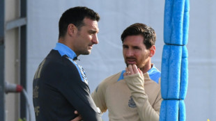 Com Messi, líder Argentina enfrenta Chile à beira do abismo nas Eliminatórias