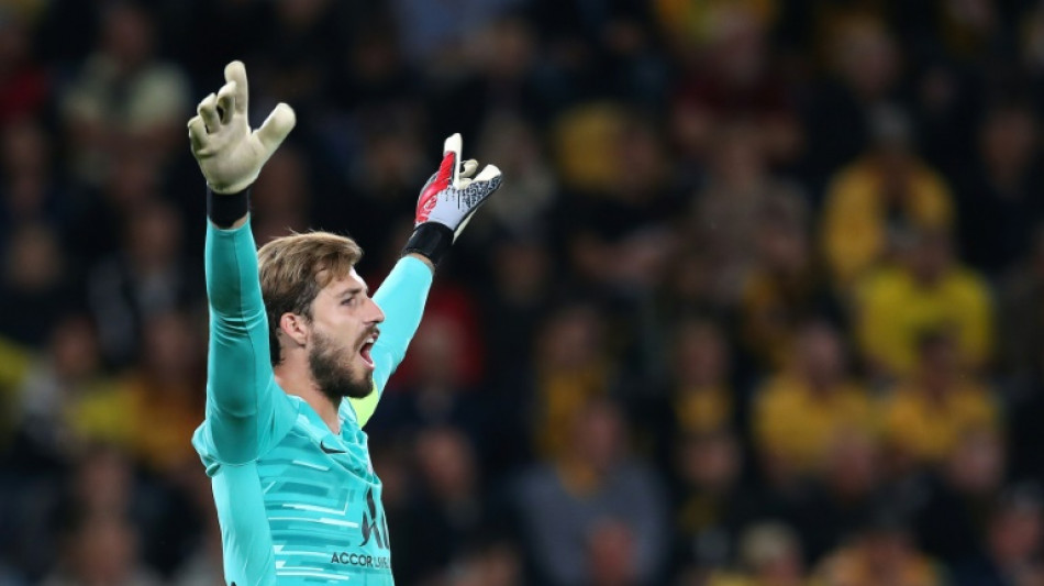 Foot: Trapp signe pour trois saisons au Paris FC