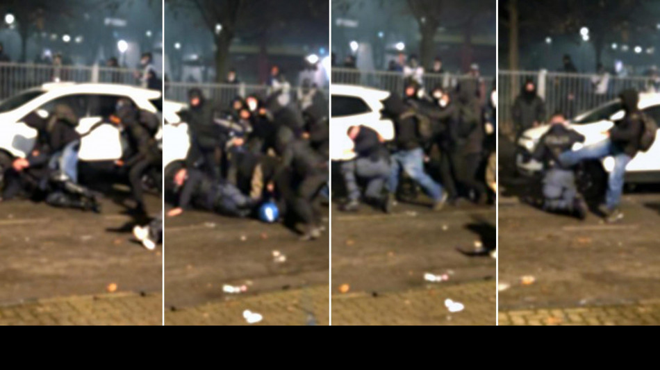 Oltre 100 agenti forze dell'ordine feriti in scontri a Torino