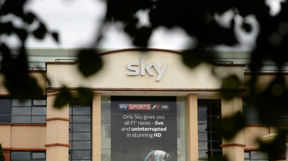 El grupo de medios británico Sky analiza suprimir 2.000 empleos