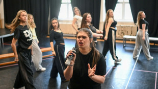 BRIT School, um ber&ccedil;o de talentos de onde surgiram Amy Winehouse, Olivia Dean e Adele