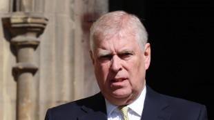 Bbc, principe Andrea sempre più al bando dopo biografia-scandalo