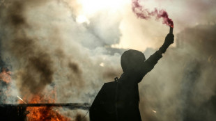 El nuevo primer ministro francés asume el cargo en plena jornada de bloqueos