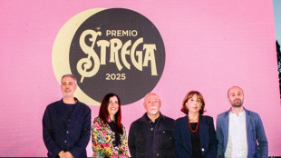 Bajani stacca tutti e guida cinquina Strega, seconda Terranova