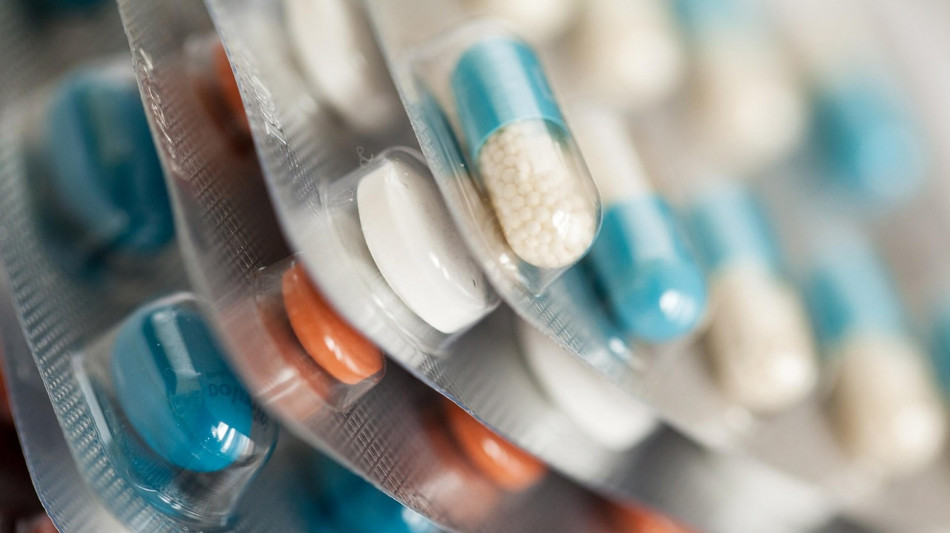 L'appello dei medici, 'rivedere budget farmaci, sui cittadini il 28% della spesa'