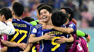 Jap&oacute;n sorprende a Espa&ntilde;a y ambas selecciones avanzan a octavos del Mundial