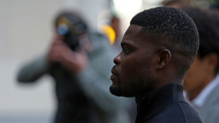 Acusado de estupro, ex-jogador do Arsenal Thomas Partey consegue liberdade condicional