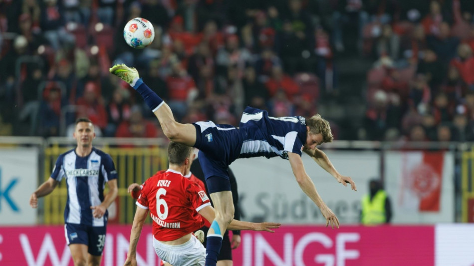 Auf dem "Betze": Hertha setzt Aufholjagd fort