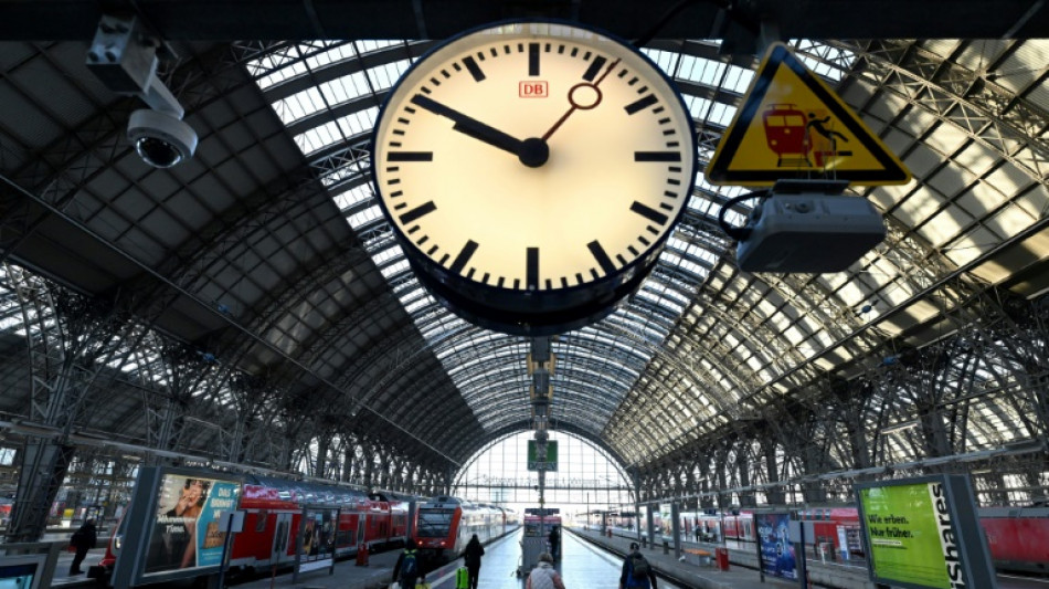 DB und Lokf&uuml;hrergewerkschaft GDL starten Tarifverhandlungen  
