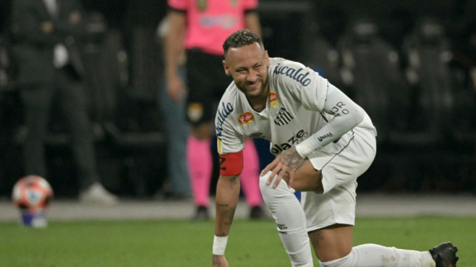 Lamine Yamal se encuentra con su ídolo Neymar en sus vacaciones en Brasil