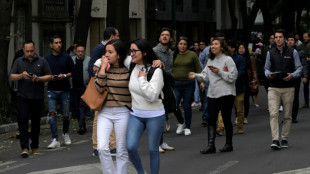 Tremor de magnitude 5,7 sacode capital e centro do M&eacute;xico