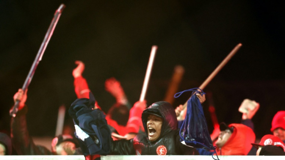 Independiente expulsa sócios envolvidos em briga na Sul-Americana