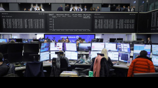 Borsa: l'Europa in calo attende Wall Street, Milano -0,7%