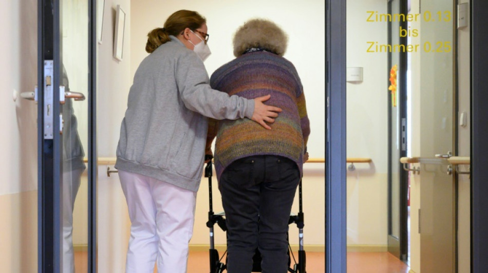 Patientensch&uuml;tzer fordern Deckelung der Pflegekosten auf 1000 Euro