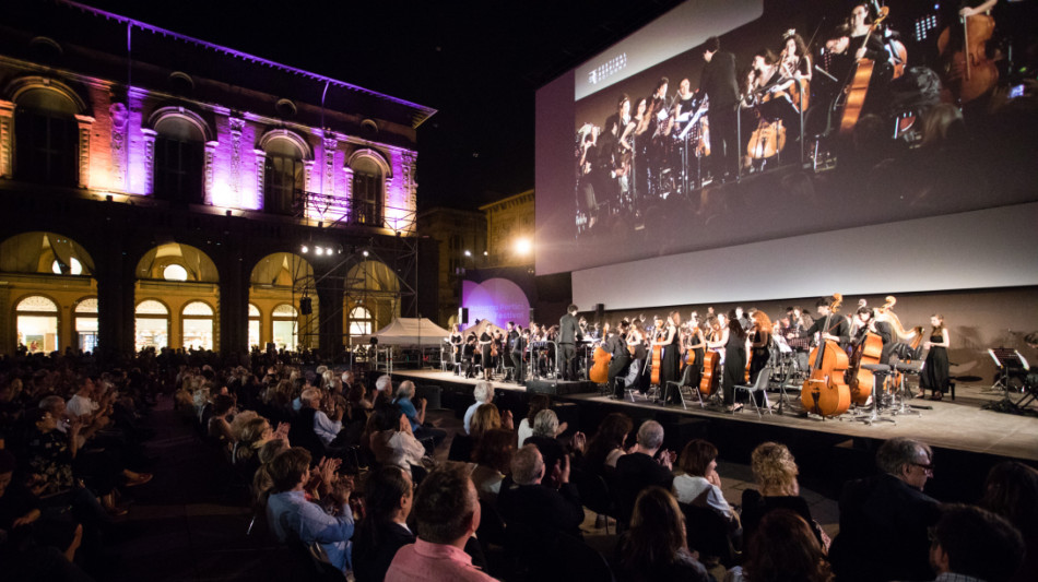 Un concerto in Piazza Maggiore conclude il 7 giugno il Bologna Portici Festival
