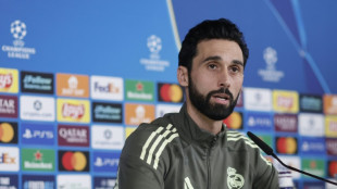 "Mientras matem&aacute;ticamente podamos luchar, lo haremos", lanza Arbeloa