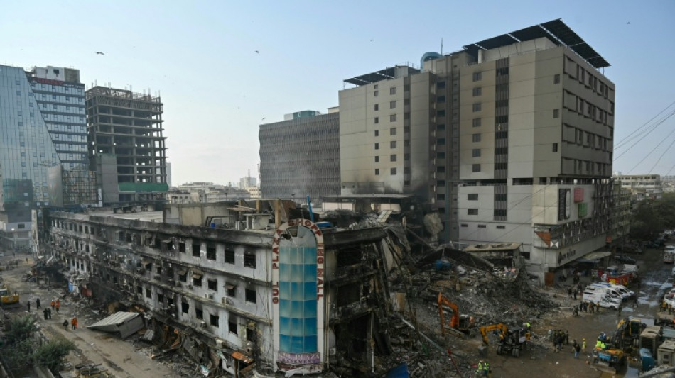 Pakistan: Zahl der Todesopfer bei Brand in Einkaufszentrum steigt auf 67