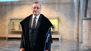 Europa debe superar divisiones para ser una "potencia real", dice el exdirector del BCE