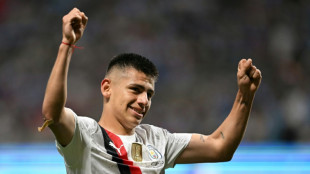 Manchester City empresta meia Claudio Echeverri ao Bayer Leverkusen