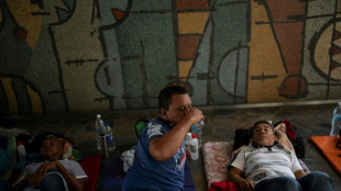 Petroleiros aposentados da Venezuela suspendem greve de fome ap&oacute;s acordo