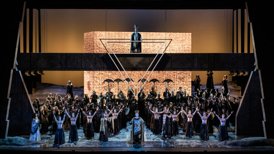 L'Aida cinematografica di Livermore nell'estate dell'Opera di Roma