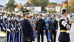 L'UE durcit ses sanctions contre Moscou, Washington promet un renforcement "majeur" des siennes