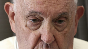 Papa diz que Trump, antimigrantes, e Kamala, pr&oacute;-aborto, s&atilde;o 'contra a vida'