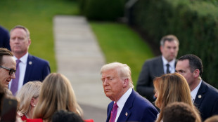 Trump, Iran faccia accordo prima che non rimanga più nulla