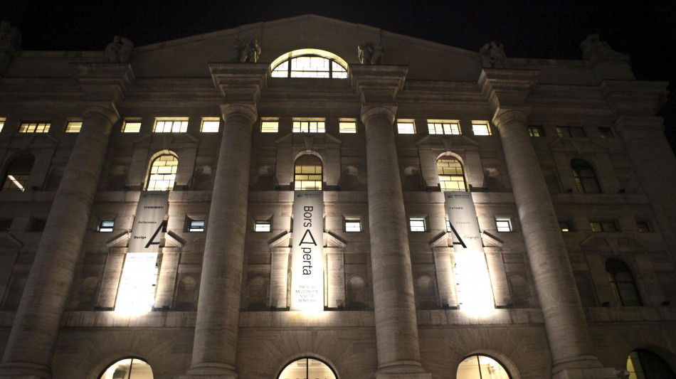 Borsa: Milano risale (+0,25%), corre Lottomatica, pesante Mps