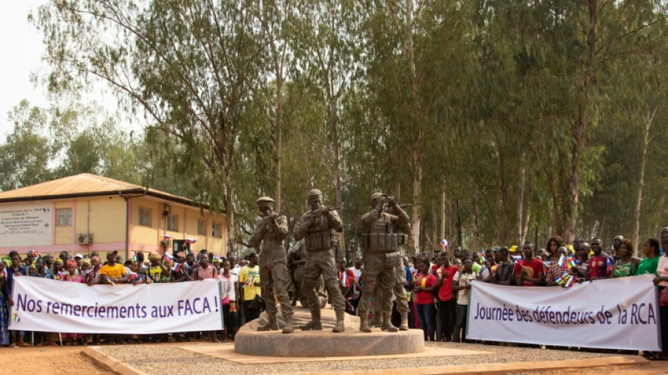 Bangui hails Russian 'saviours' of battered C. Africa