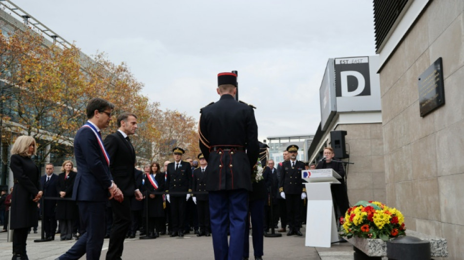 13-Novembre: recueillement &agrave; Paris et Saint-Denis, dix ans apr&egrave;s les attentats 