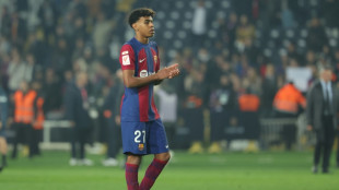 El Villarreal noquea al Barcelona y Xavi Hern&aacute;ndez anuncia su salida a final de temporada