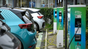 Neuzulassungen in der EU 2025: Mehr E-Autos und Hybride als reine Verbrenner